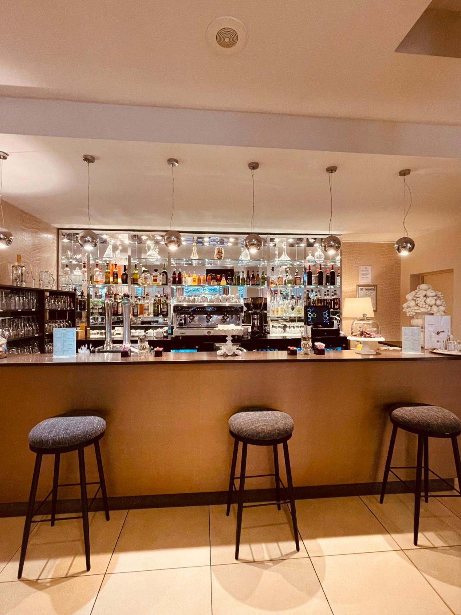 Hotel Miramont Lourdes Ngoại thất bức ảnh